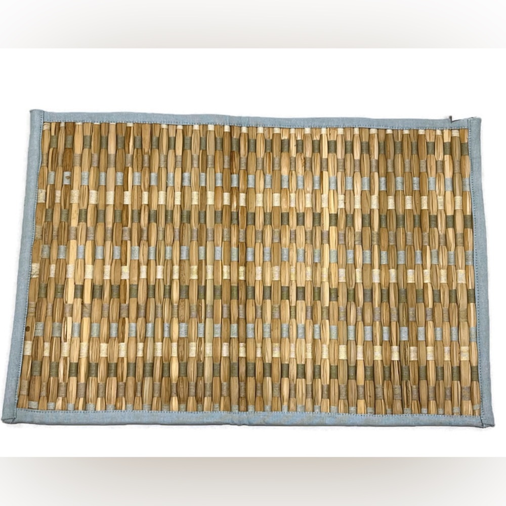 NWT Placemats - hand made in India, 100% linen trim and weave, with bamboo.